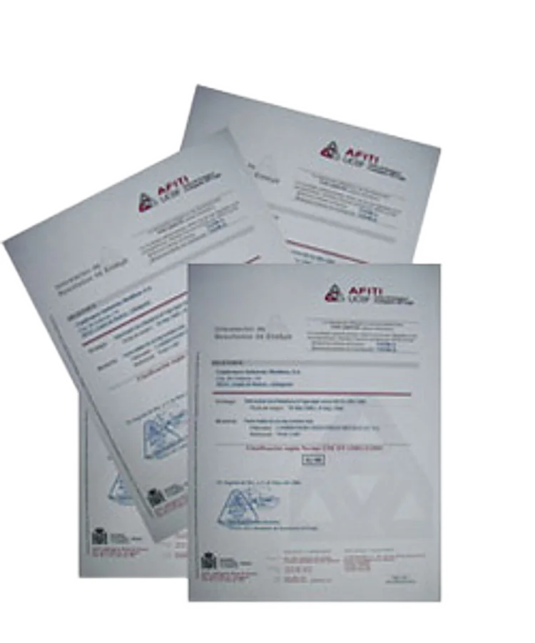 Trois certificats officiels APITI